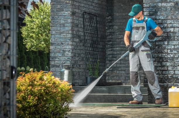Best Parking Lot and Garage Cleaning  in Lake Magdalene, FL